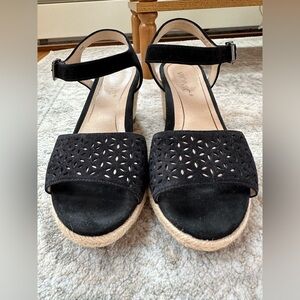 💕 Vionic 💕 Tulum Ariel Suede Wedge Sandals